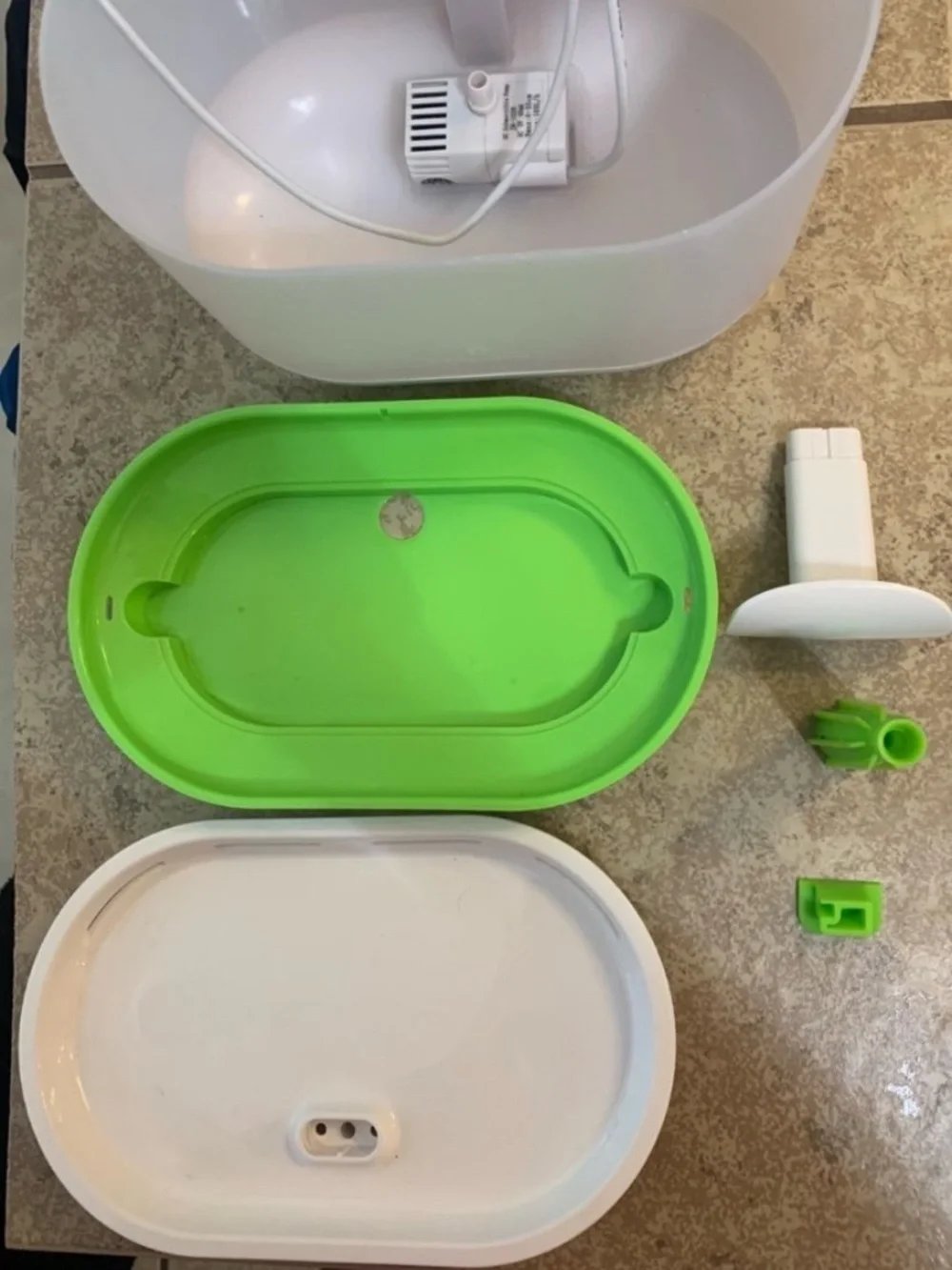 Petlibro Automatic Water Fountains, for cats or small dogs w/ filters.